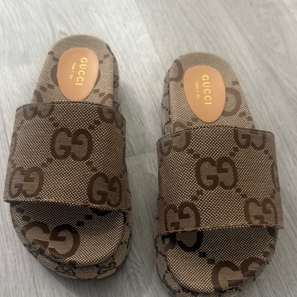 Gucci Tan GG Pattern Slide Sandals